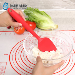 硅膠餐具遇高溫會怎樣，硅膠餐具高溫解析【行業(yè)百科】